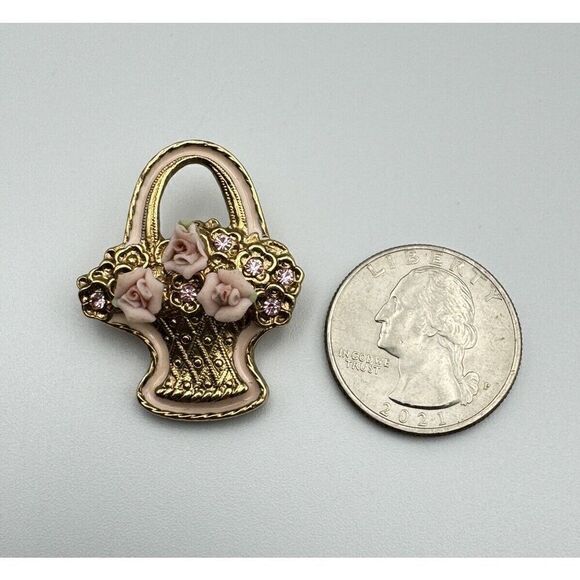 1928 Flower Basket Brooch Enamel Iridescent Crystals Porcelain Gold Tone Vintage - Picture 5 of 7